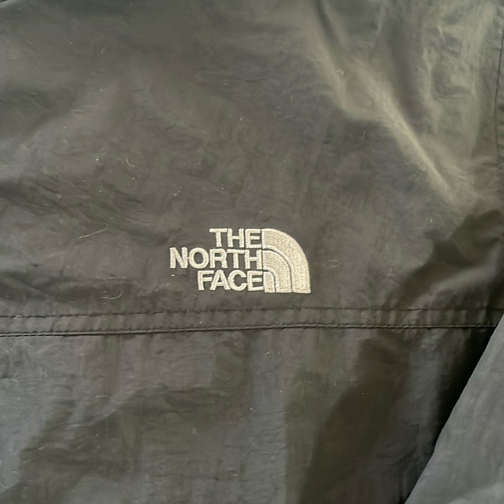 North face jacket.  Black size M   Fleece lined